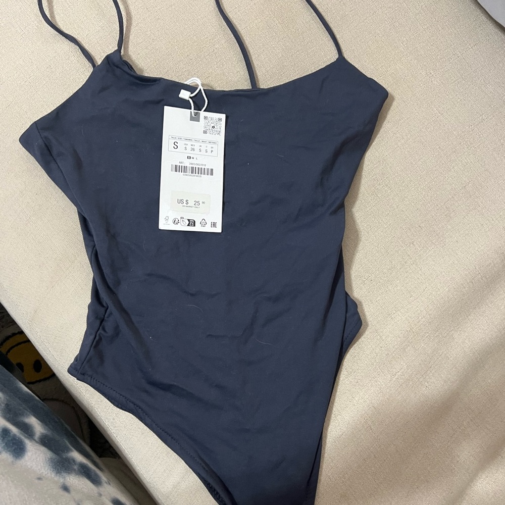 Zara bodysuit size Small